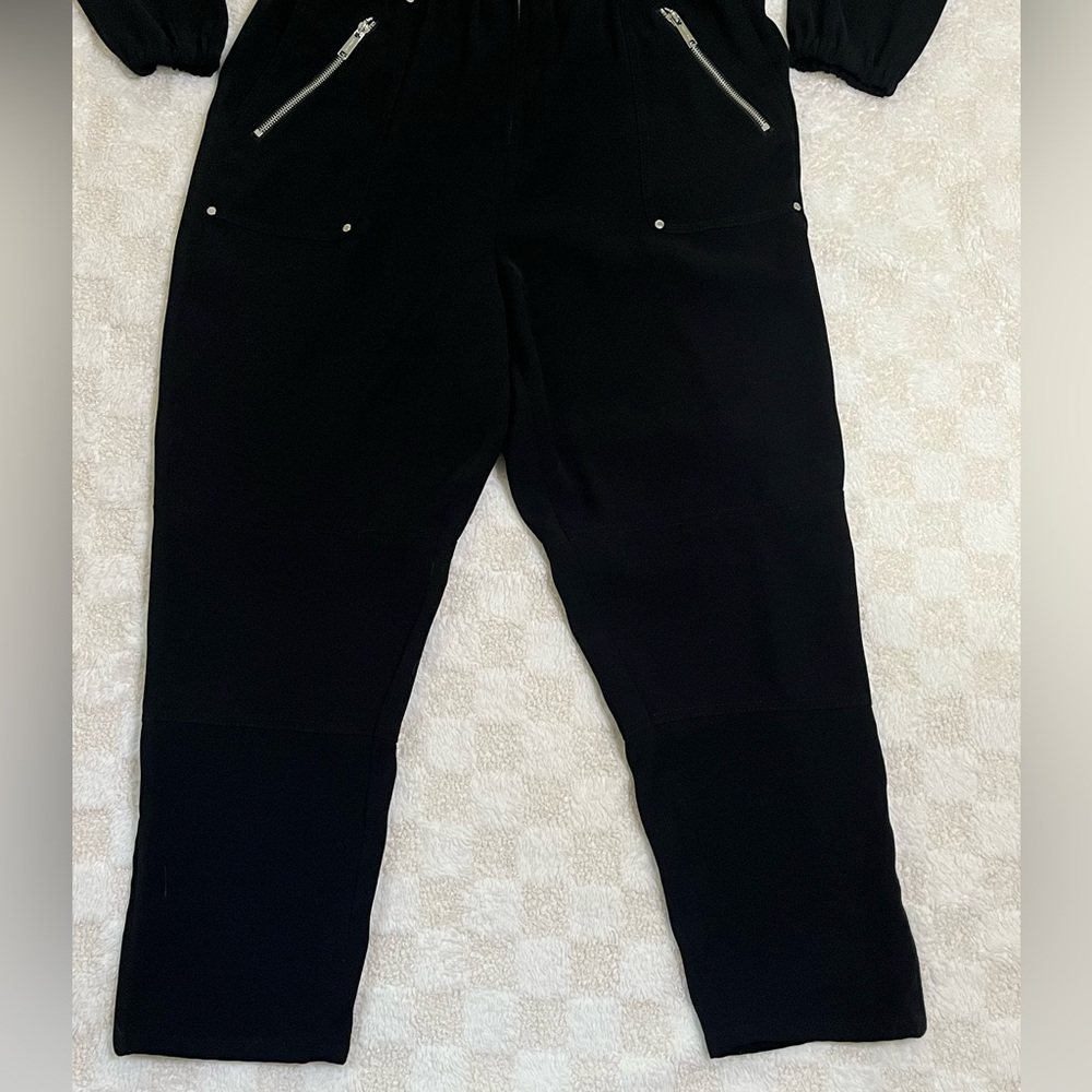 Women’s MICHAEL MICHAEL KORS Cady Utility Jumpsuit in Black • Large - Picture 3 of 16